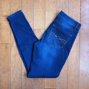 Mudd Skinny Jeans